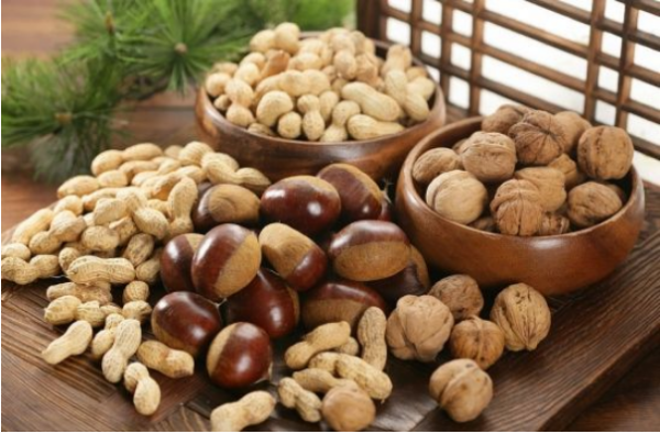 堅果類食物探秘 定義、種類與常見誤區解析